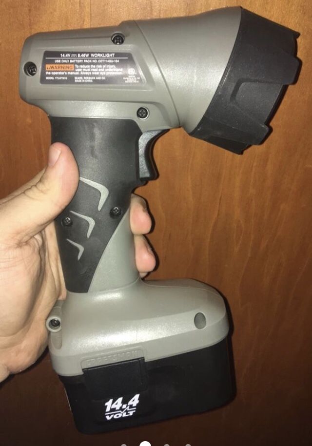 Craftsman Rechargeable Worklight - photo 2