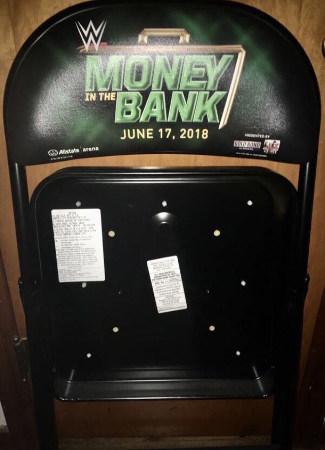 WWE Money In The Bank 2018 Ringside Folding Chair - photo 3