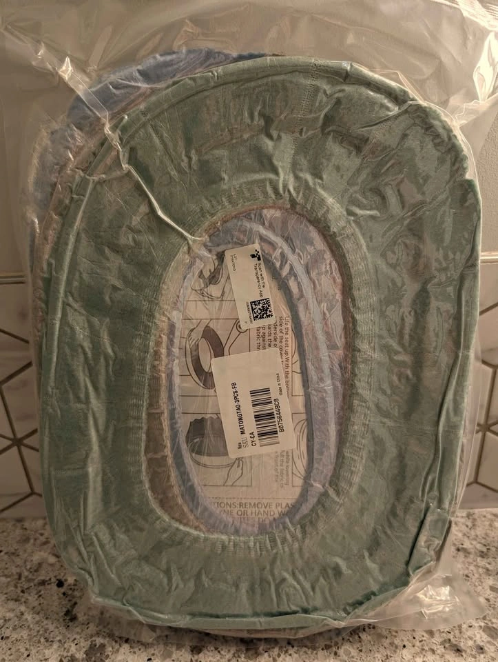 Toilet Seat Covers - photo 2