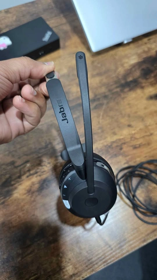 Jabra one ear headset : $70- OBO - photo 2