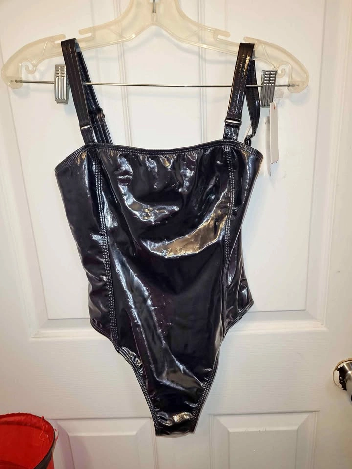 Good American BLACK one piece S:1 (Small)
