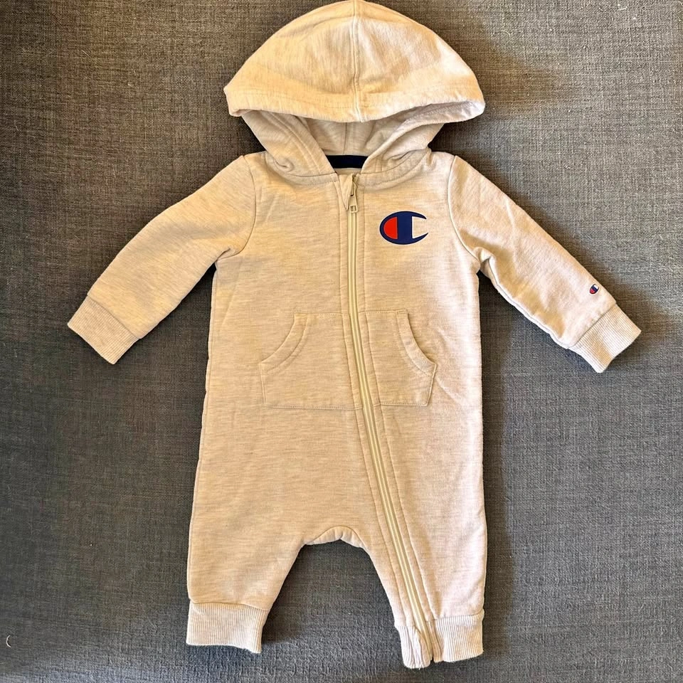 Champion 0-3M