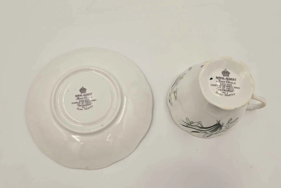 Royal Albert Bone China Flower of the Month Snowdrop Tea Cup and - photo 2