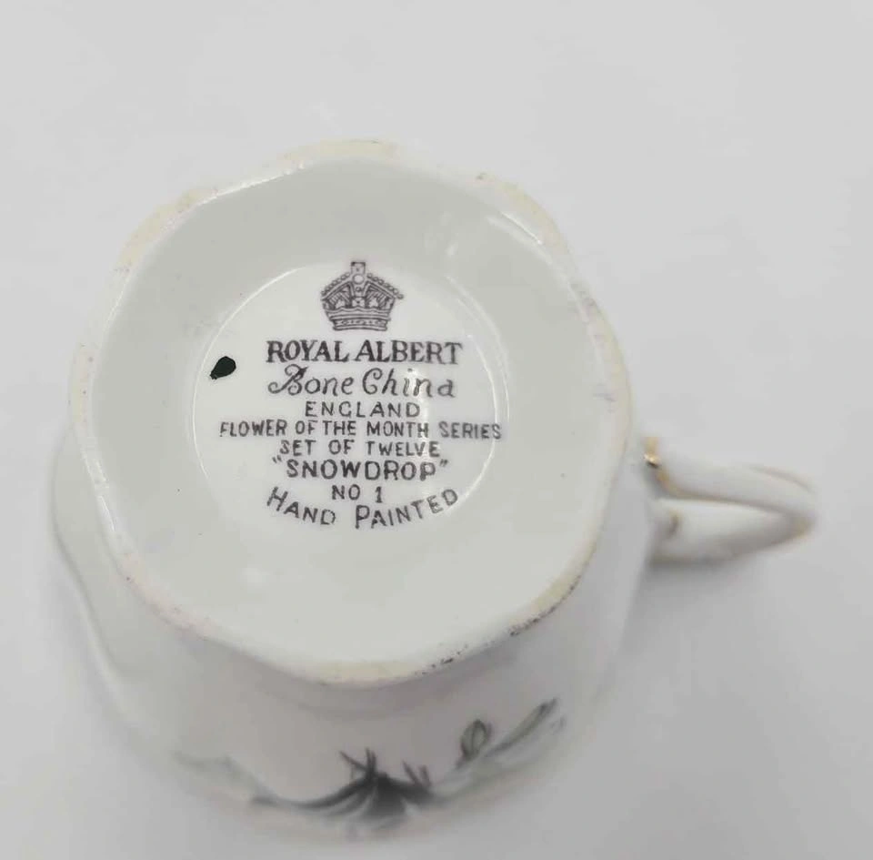 Royal Albert Bone China Flower of the Month Snowdrop Tea Cup and - photo 3