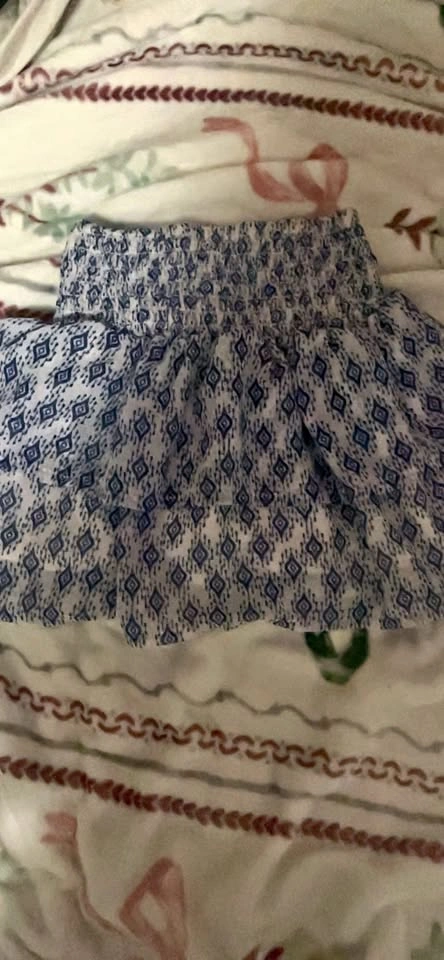H&M Blue White Diamond Pattern Shirred Waist Skirt