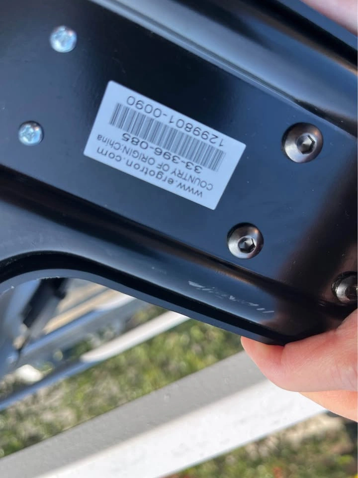 Ergotron Neo-Flex Dual Monitor Stand – Heavy Duty – $80 OBO - photo 4