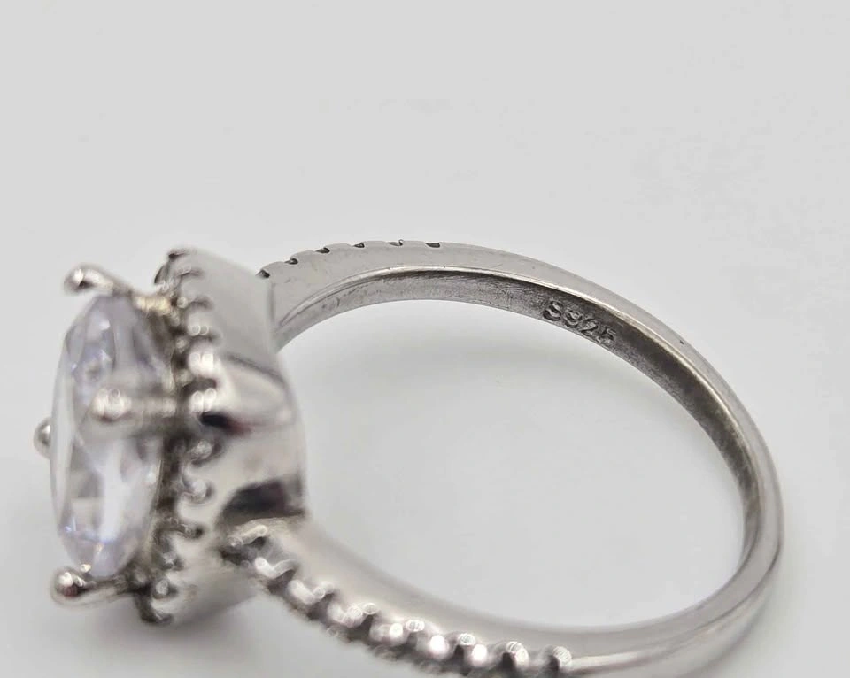 Sterling Silver Cushion Cut Halo Ring Size 5 - photo 2