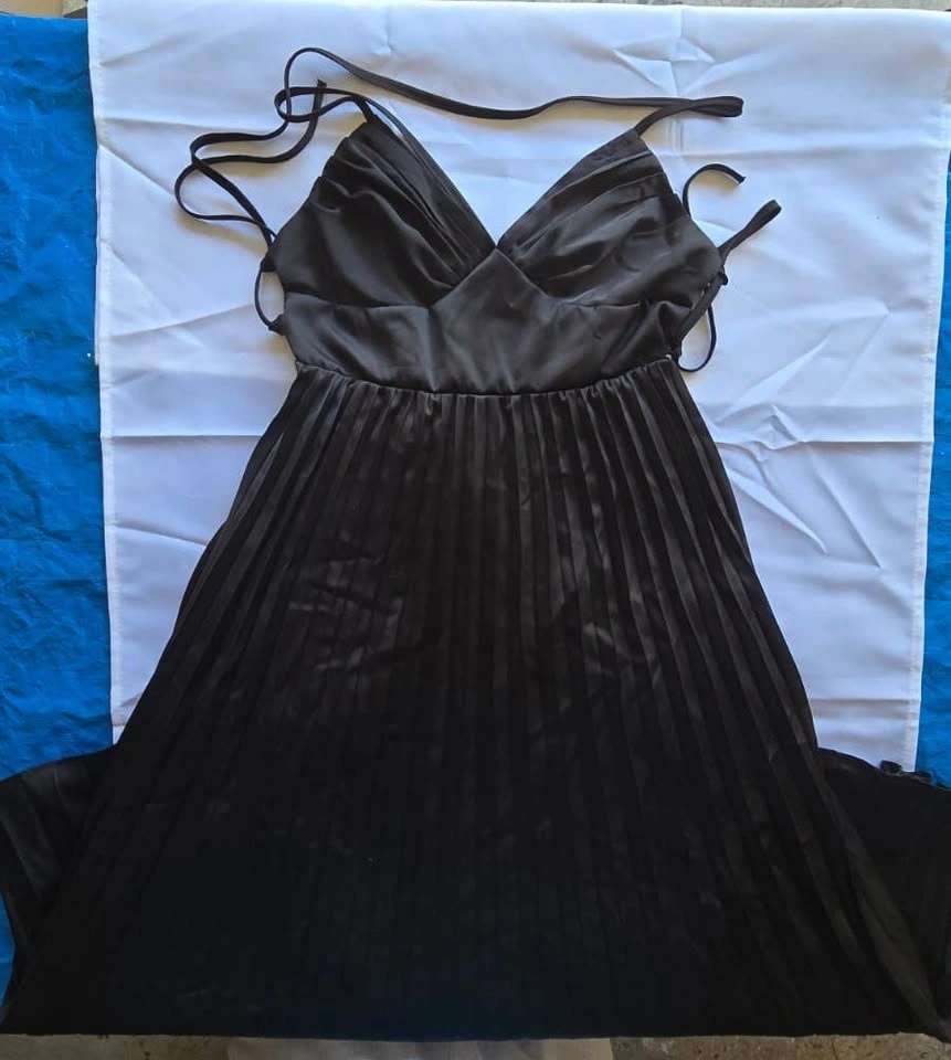 Women's Black Pleated Cami Maxi Dress - photo 2
