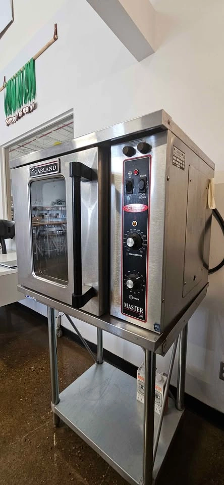 FREE – Garland Master 200 Commercial Oven – FOR REPAIR / PARTS - photo 4