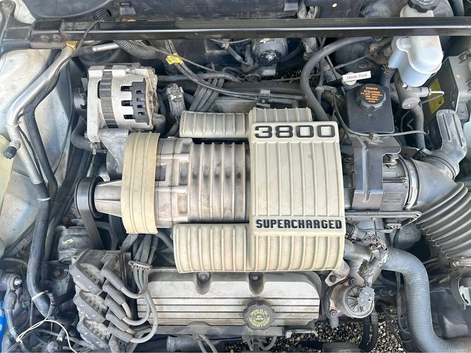 1994 Oldsmobile Ninety-Eight Regency Elite 3.8L Supercharged