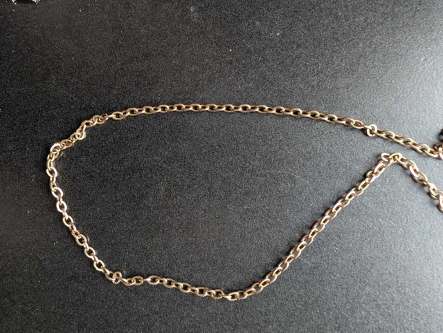 Gold Tone Link Necklace