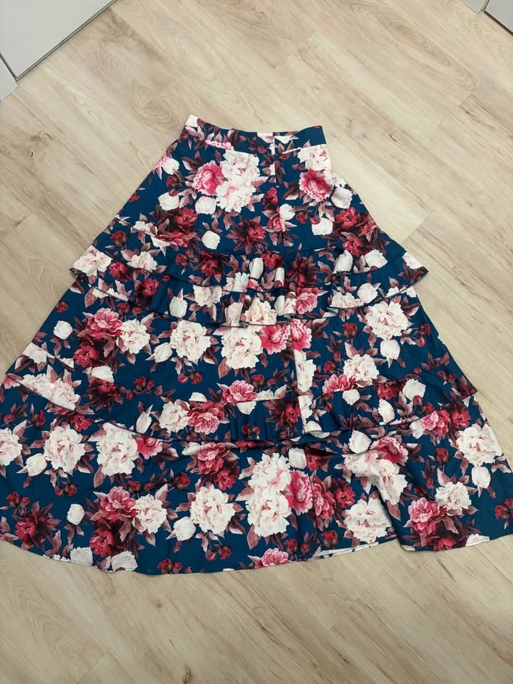 Two-Piece Maxi Skirt Set - photo 4
