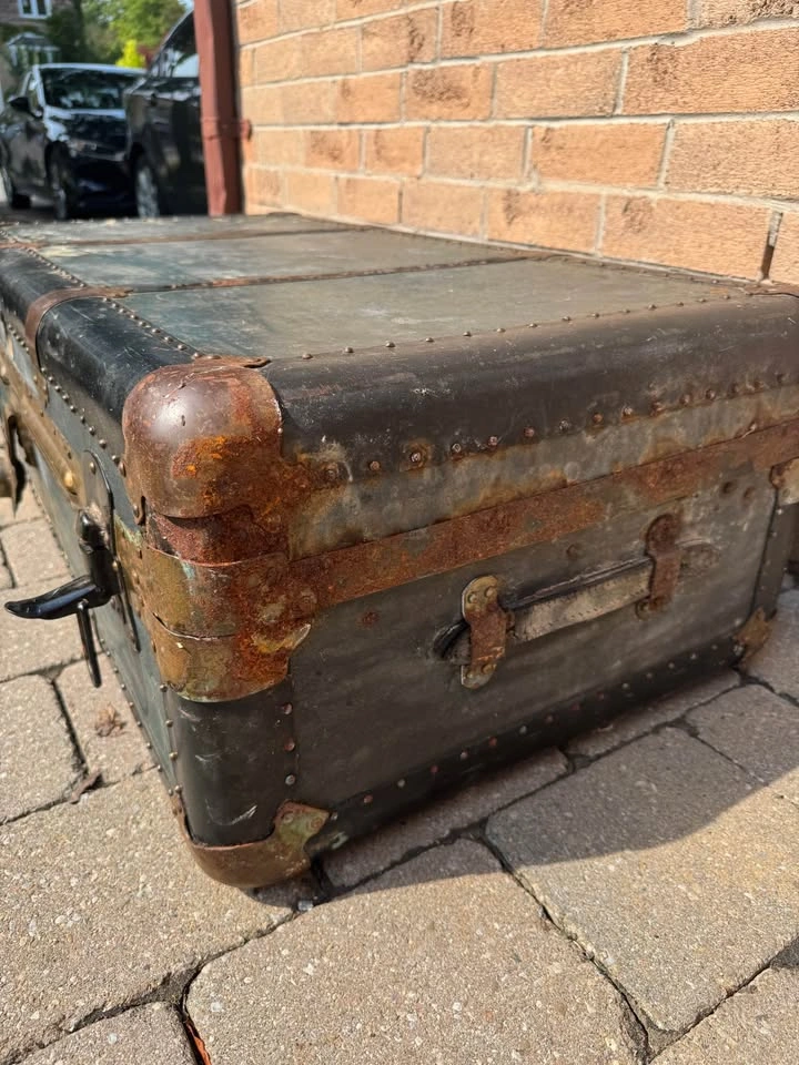 Steamer Trunk (The Hudson Bay) - photo 2
