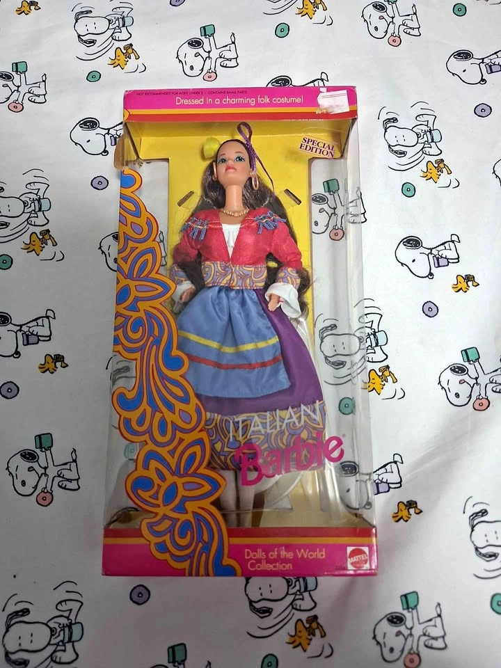 Vintage 90s Barbie Dolls of The World Italian Barbie