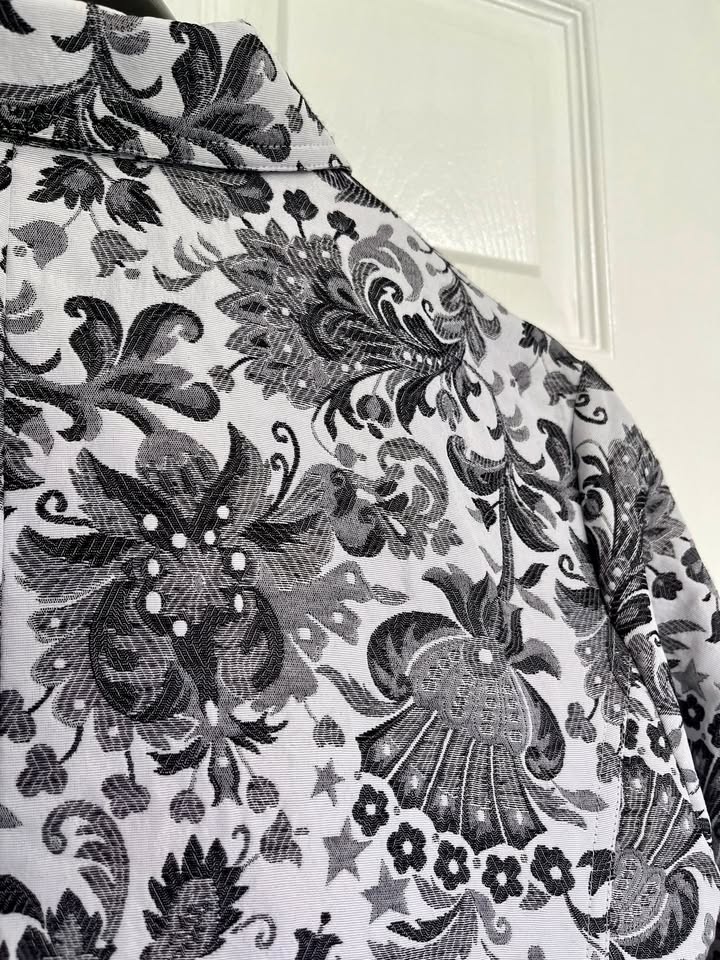 Black and White Floral Chico’s Jacket - photo 5