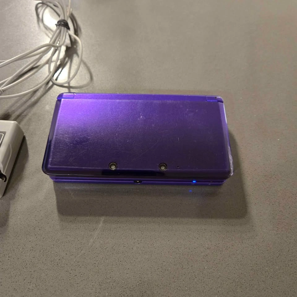 Nintendo 3DS Midnight Purple with Charger, stylus - photo 4
