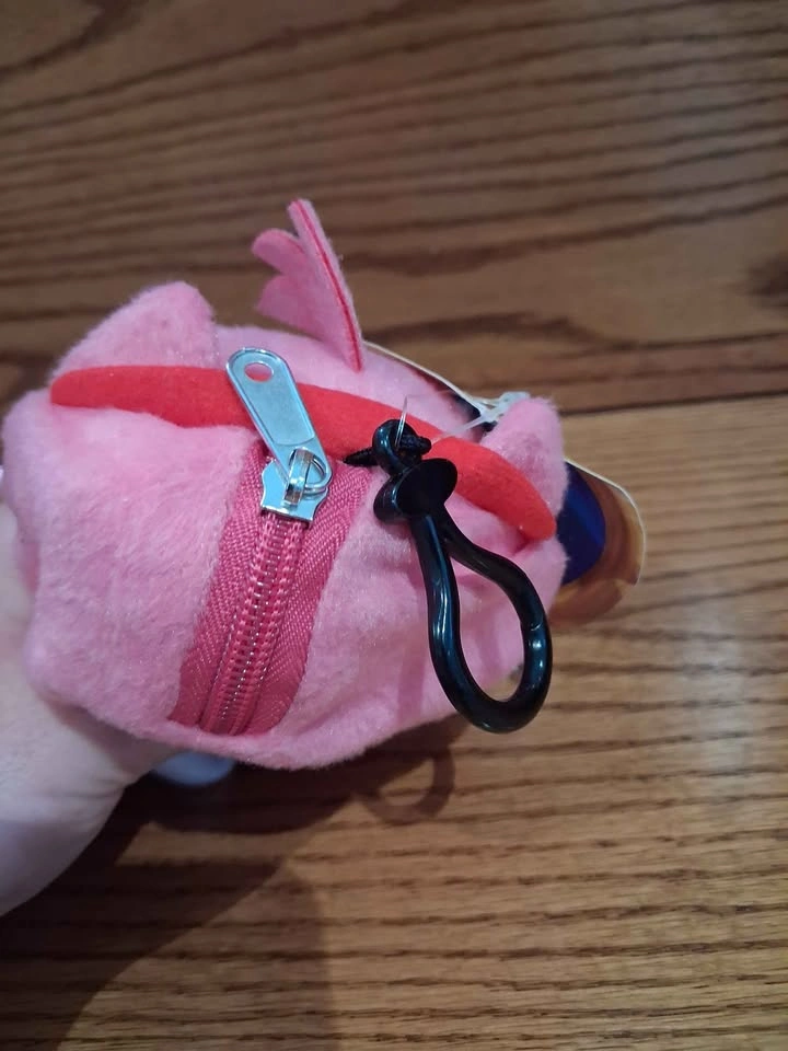 Sega Sonic The Hedgehog Amy Zippered Pouch Keychain Plush - photo 3