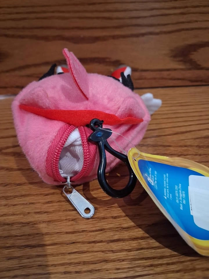 Sega Sonic The Hedgehog Amy Zippered Pouch Keychain Plush - photo 4