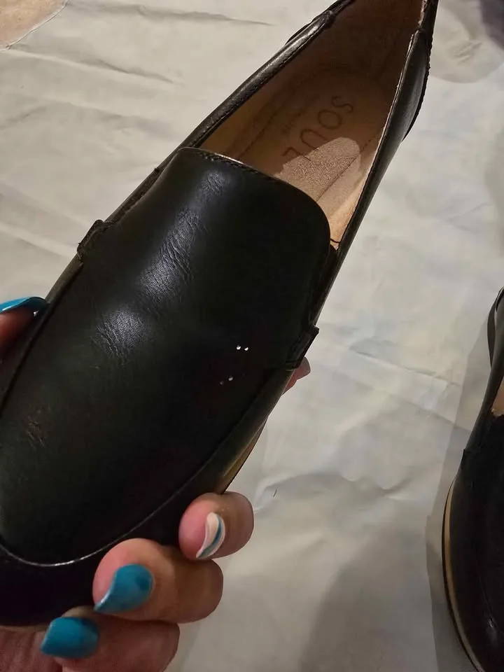 Size 8.5 – SOUL Naturalizer Loafers – $125+ Retail image indicator(4)