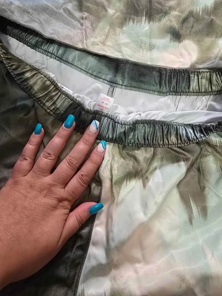 2-Piece Lounge/Active Set – Soft Satin Feel image indicator(2)