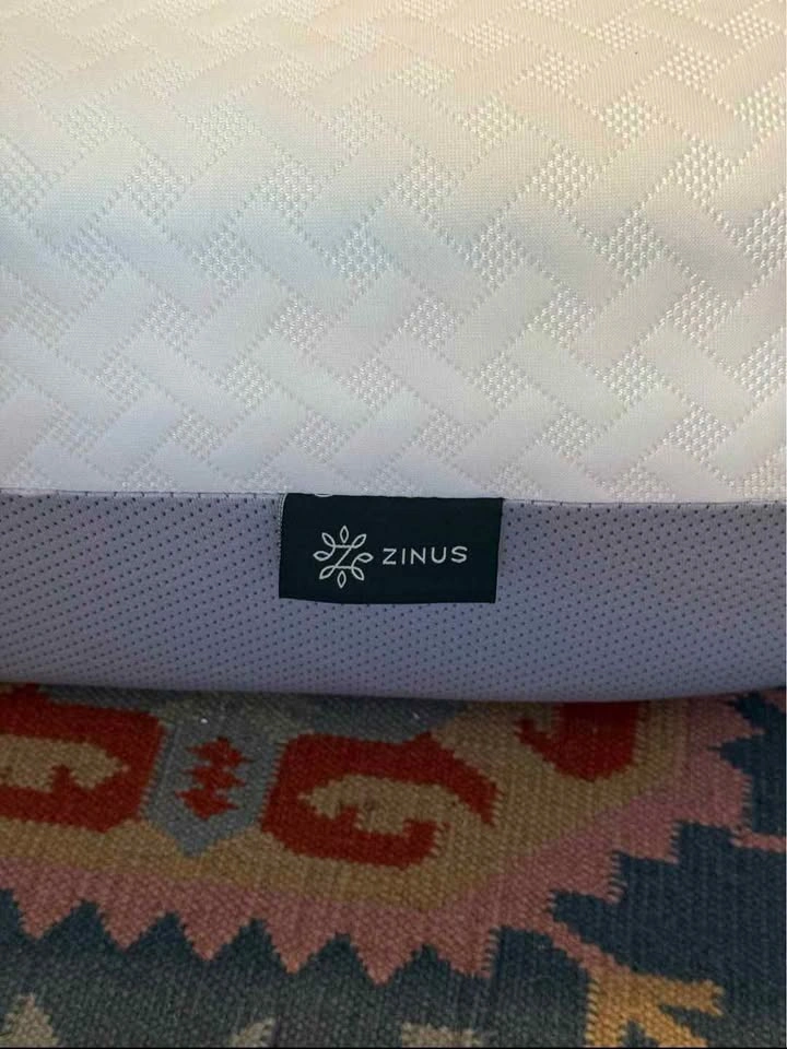 Zinus Twin Memory Foam Mattress - photo 3