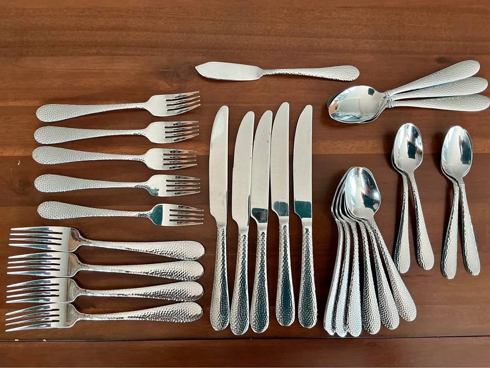 29-Piece Oneida & Towle Hammered Stainless Steel Flatware Set