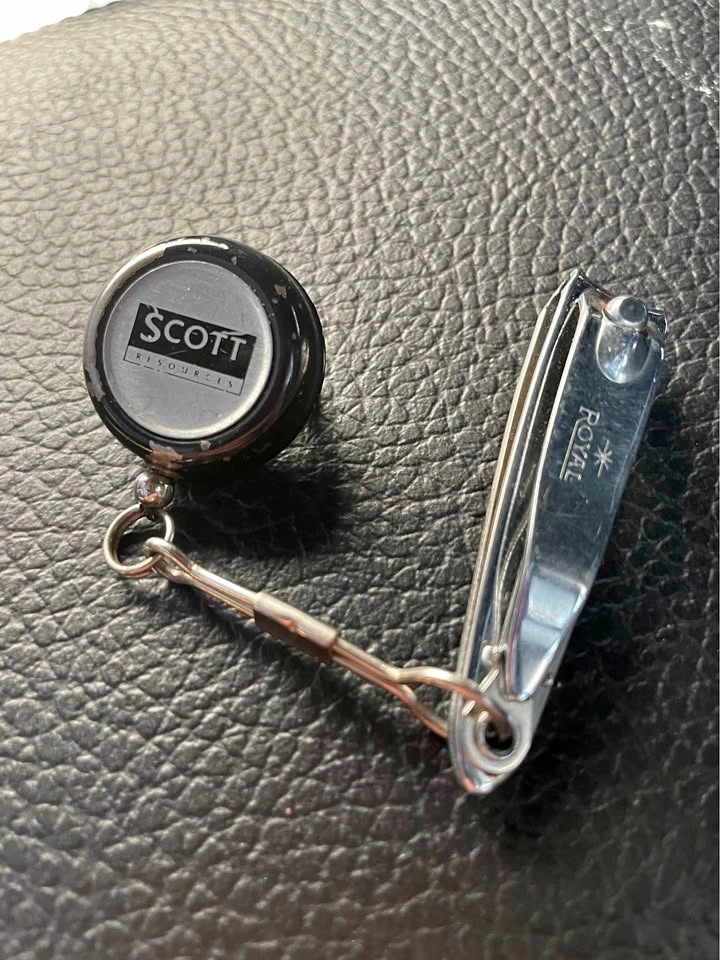 Retractable Fishing Line Clippers – Royal & Scott Resources