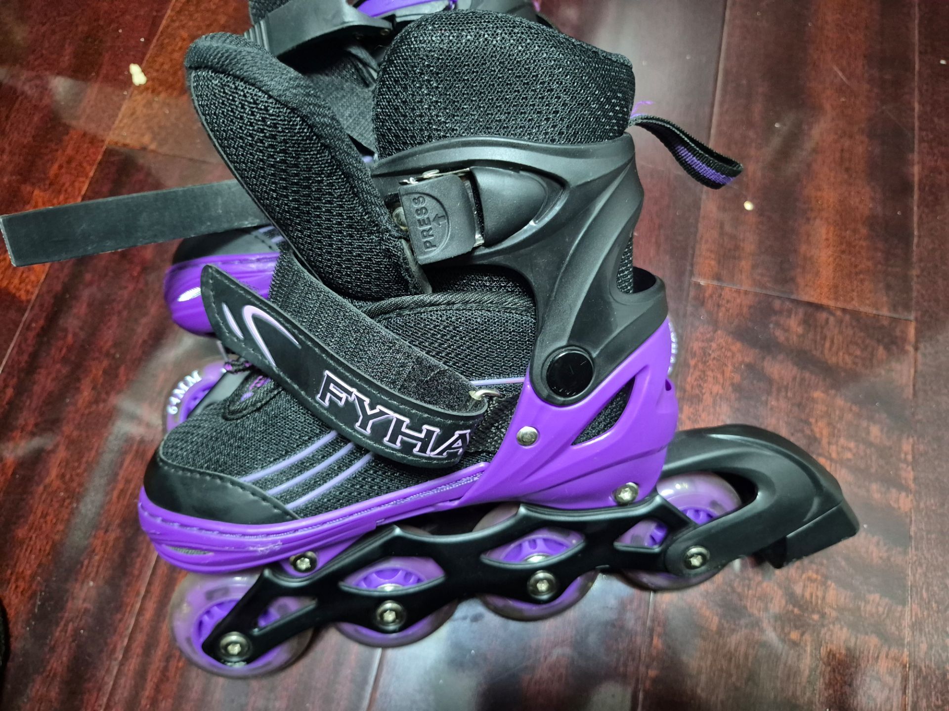 Kids roller blades skates, adjustable size - photo 3