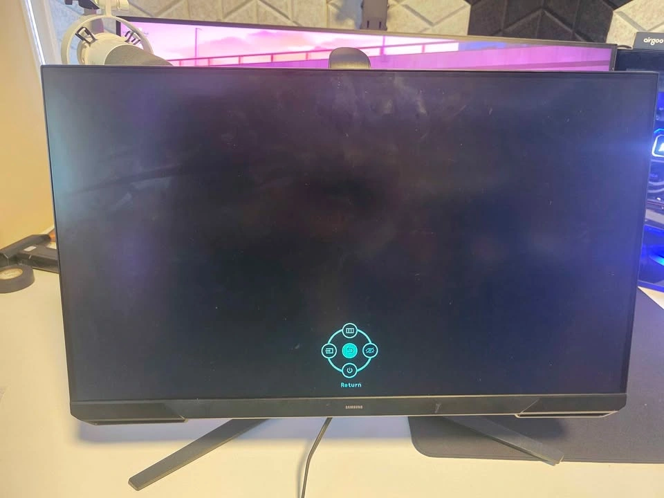 Samsung 24 inch odyssey g3 180hz - photo 2