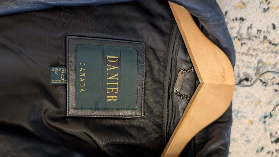 Vintage Danier Leather Jacket - Navy - Longshoremen patch - XL - photo 5