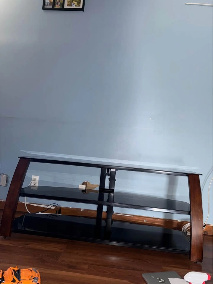 TV Stand - photo 2
