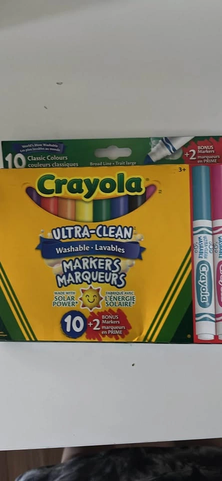 2 packs of crayola markers - photo 2
