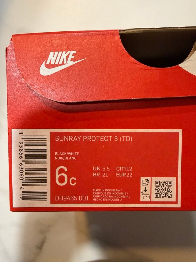 Nike Sunray Protect 3 TD Size 6c - photo 2