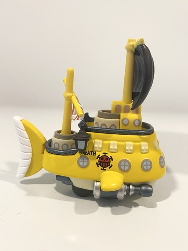 POP MART One Piece Polar Tang Mini Figure Heart Pirates - photo 3