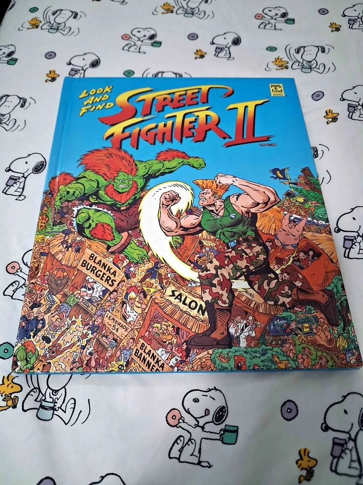 Vintage 1990s Capcom Street Fighter 2 Look and Find Eye Spy Book