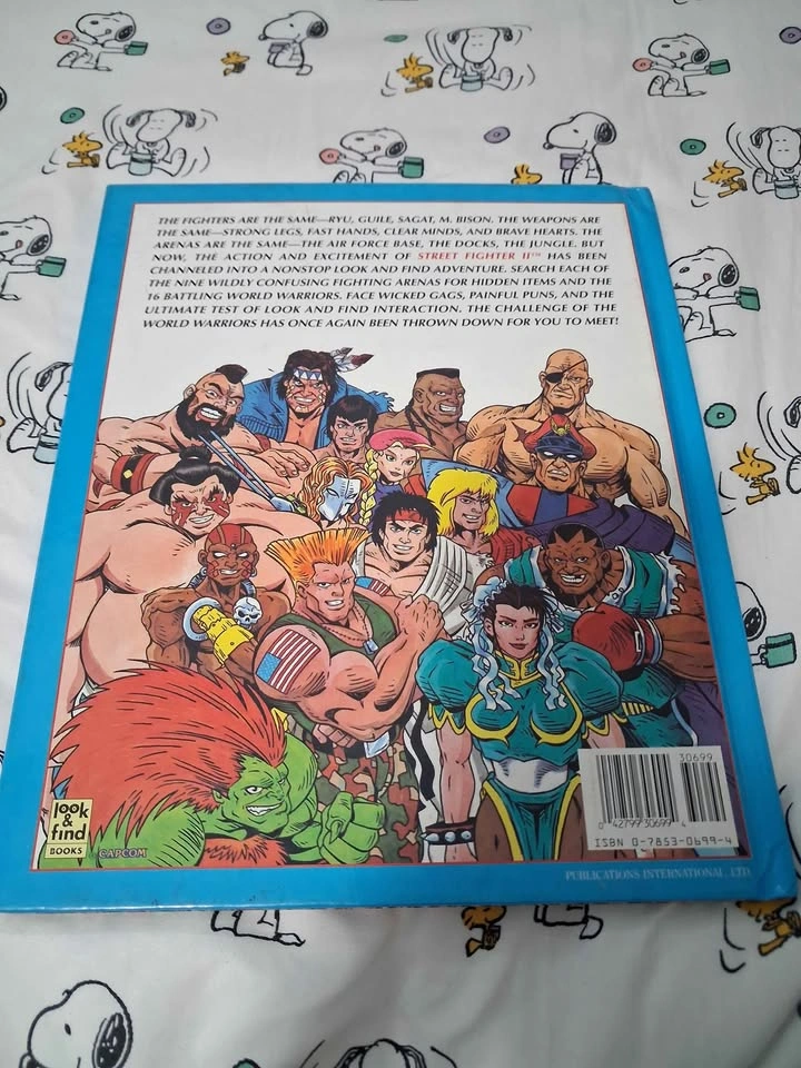 Vintage 1990s Capcom Street Fighter 2 Look and Find Eye Spy Book - photo 2