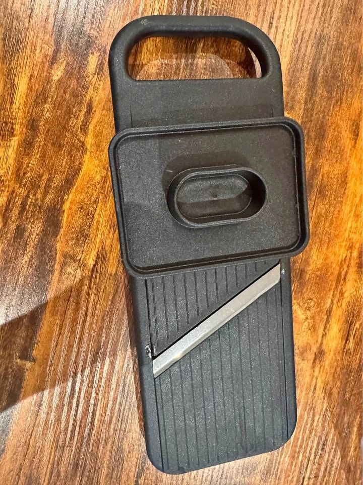 Mandoline Slicer with Safety Guard