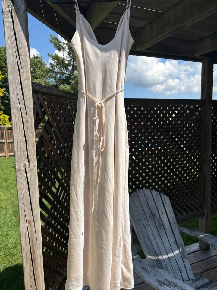 Woman’s wedding guest dress - photo 2