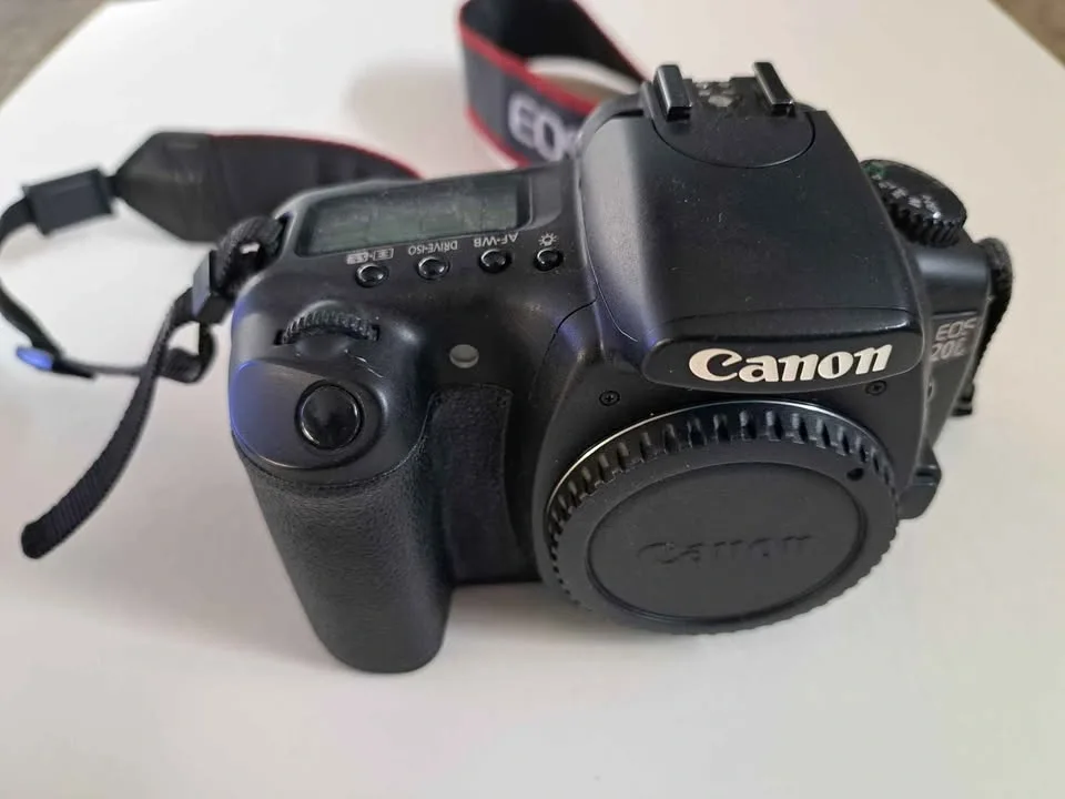 Canon EOS 20D DSLR Camera Body – Tested & Working