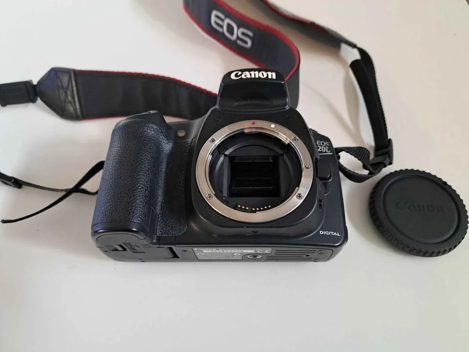 Canon EOS 20D DSLR Camera Body – Tested & Working - photo 2