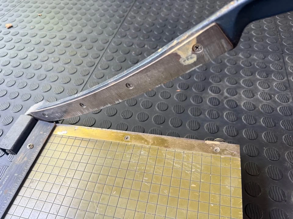 Monarch Vintage Paper Cutter Guillotine - photo 3