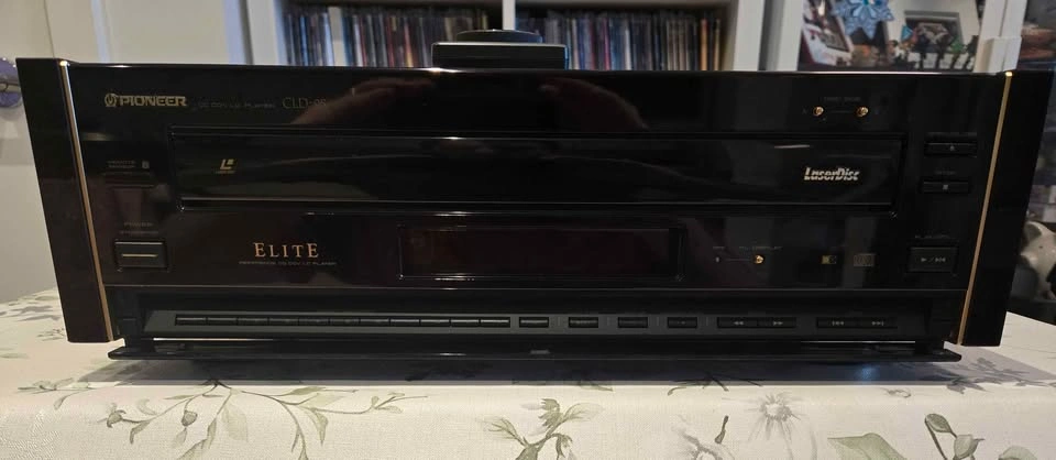 Rare! LaserDisc - Pioneer Elite CLD-95 Player & Remote - photo 5