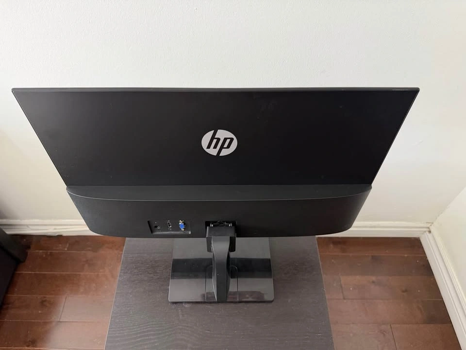 HP 22m - Full HD LED LCD Monitor - photo 3