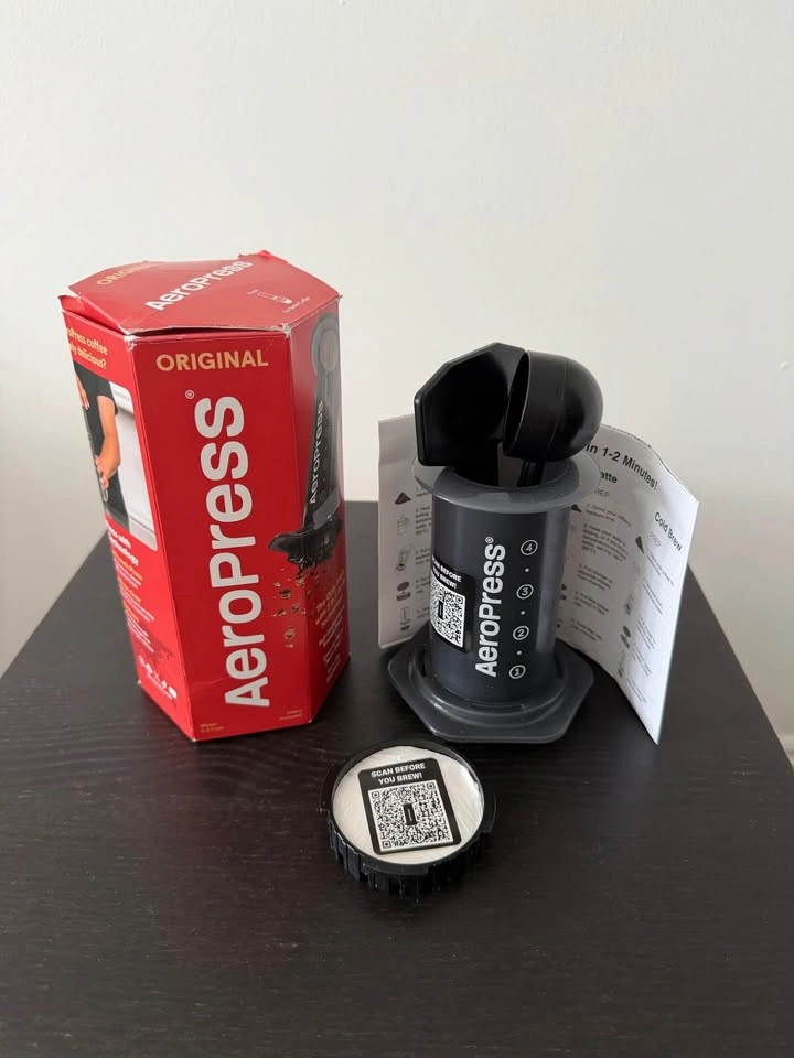 AeroPress Original Coffee Maker - photo 3