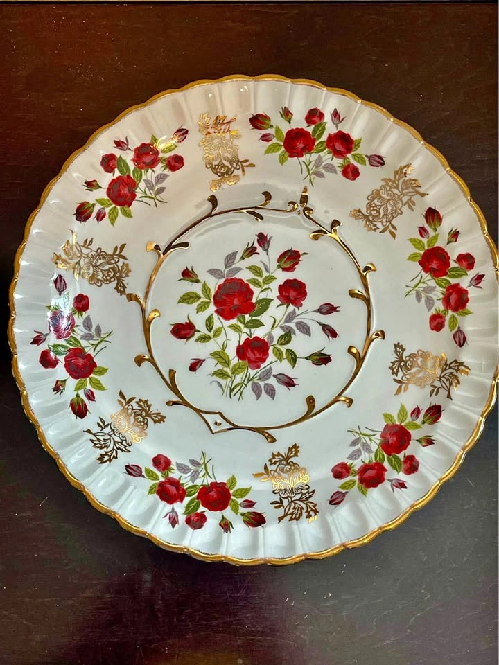 Vintage Avon 10” Plate / Wood & Sons Alpine White Ironstone