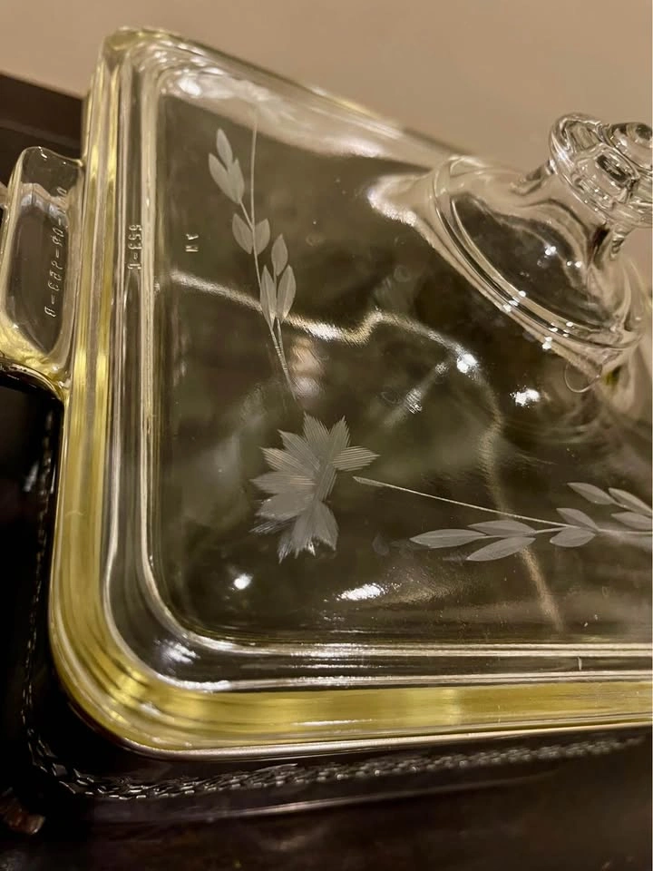 Vintage 1920s Pyrex Square Lidded Casserole with Silver Stand - photo 3