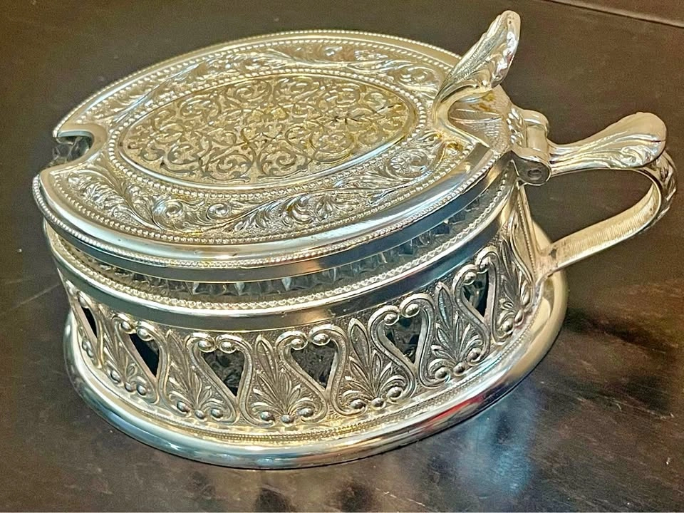 Vintage Italian Crystal Sugar Bowl Silver Plate Hearts