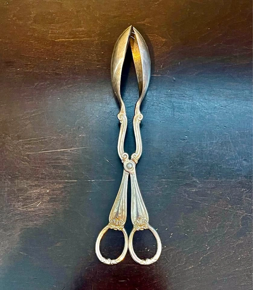 VTG Gorham Heritage SilverPlate Salad Tongs, Made in Italy