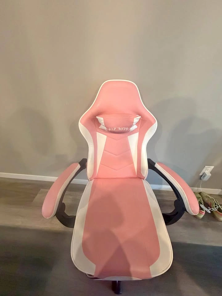 Pink gamer chair