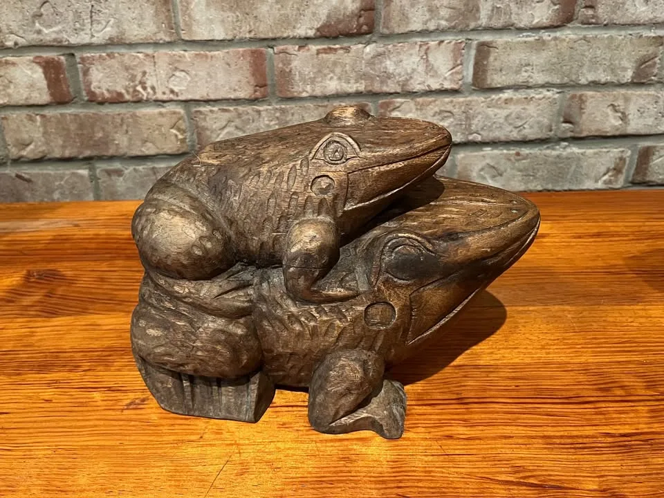 Vintage Large Hand-carved Wooden Frogs Sculpture image indicator(2)